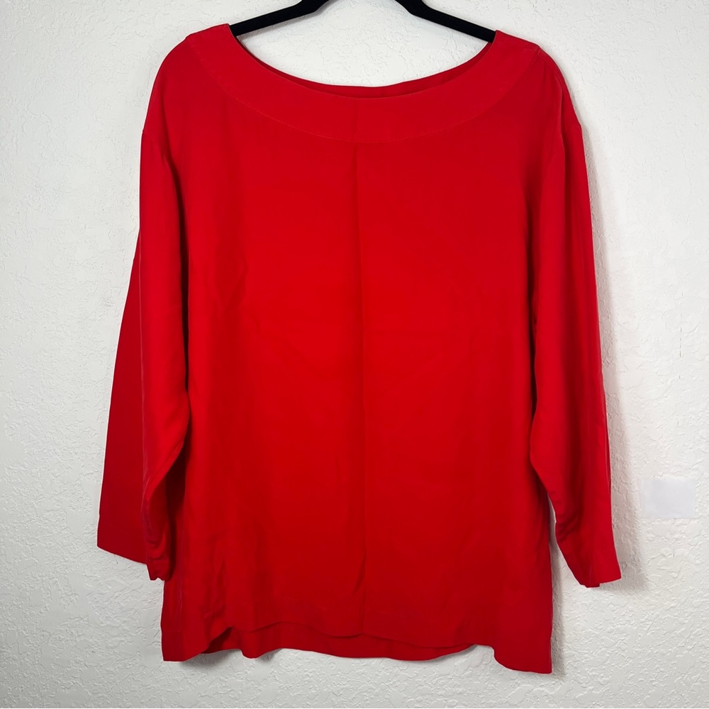 Eleanor P Brenner Red Silk Blouse size M, boat neckline, 3/4 sleeve, valentines.